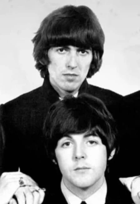 Всемирный день The Beatles с гр. Ракеты — Кабаре-кафе «Бродячая собака» — афиша Новосибирск