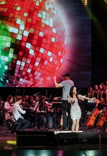 Золотые хиты: ABBA, The Beatles, Поль Мориа — Дворец Губернаторский — афиша Санкт-Петербурга