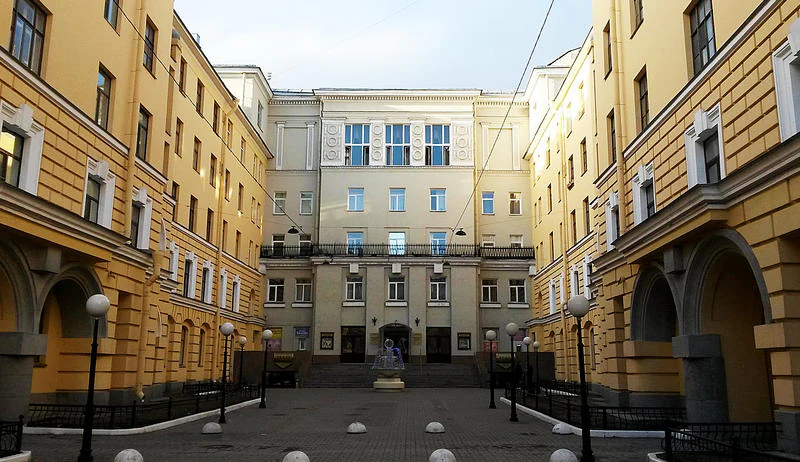 Выборгский Дворец Культуры — дом культуры в Санкт-Петербурге, метро Площадь Ленина