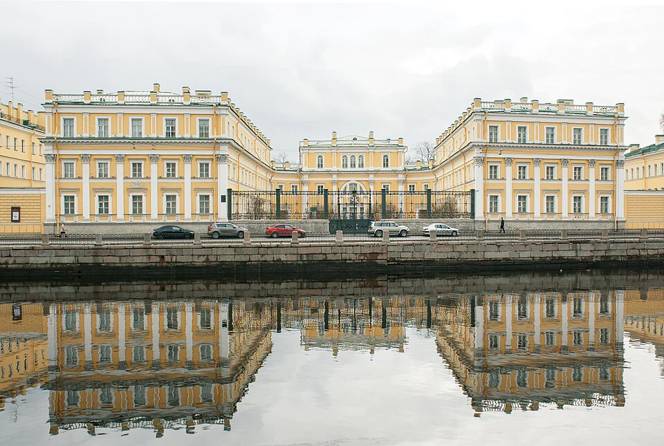 Музей-усадьба Г. Р. Державина — музей в Санкт-Петербурге, метро Технологический институт