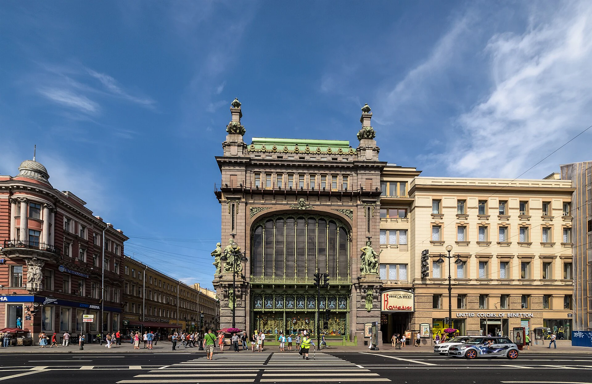 Театр Комедии им. Н.П. Акимова — театр в Санкт-Петербурге, метро Гостиный двор