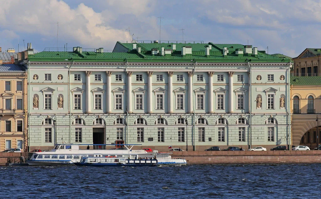 Эрмитажный театр — театр в Санкт-Петербурге, метро Адмиралтейская