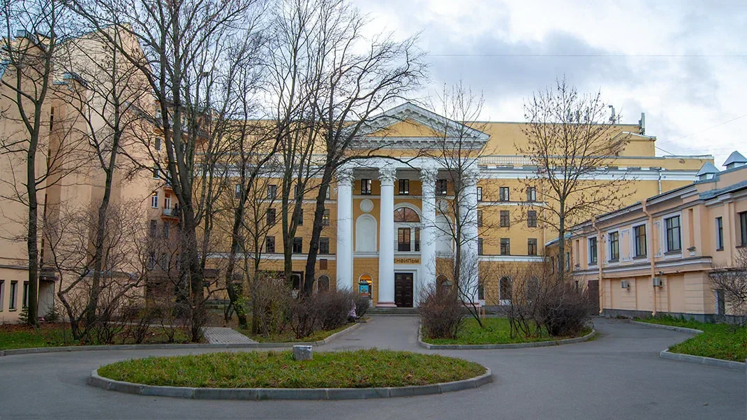 Обложка — Ленфильм
